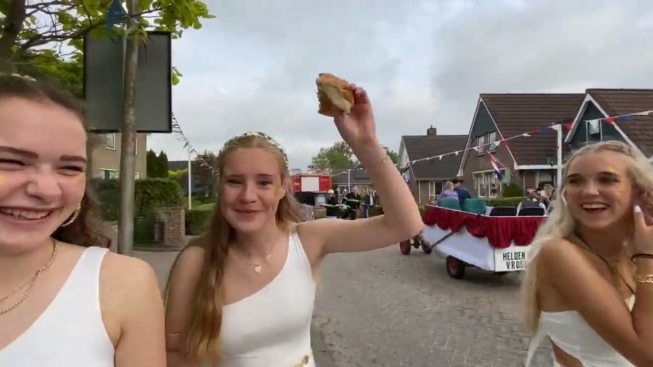 Optocht feestwagens Oosternijkerk 2022