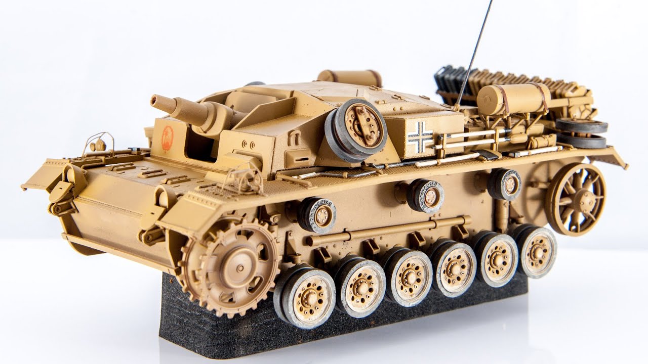 Эп.1/3 | Бронко 1/35 | StuG III Ausf. Д | Зондервербанд 288 | ранний Д.А.К. Стиль