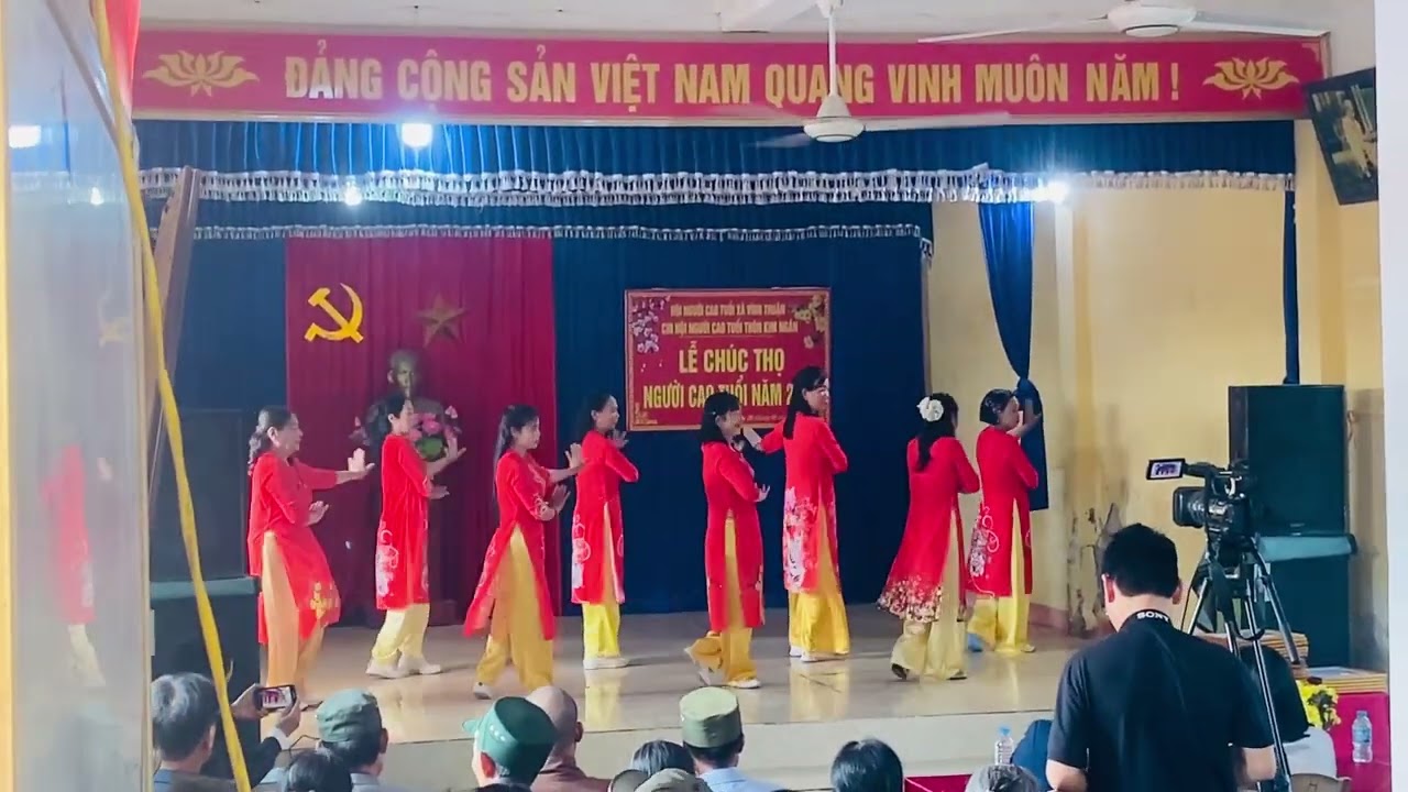 Mừng thượng thọ Thôn Kim Ngân - Múa : Lời chúc đầu xuân