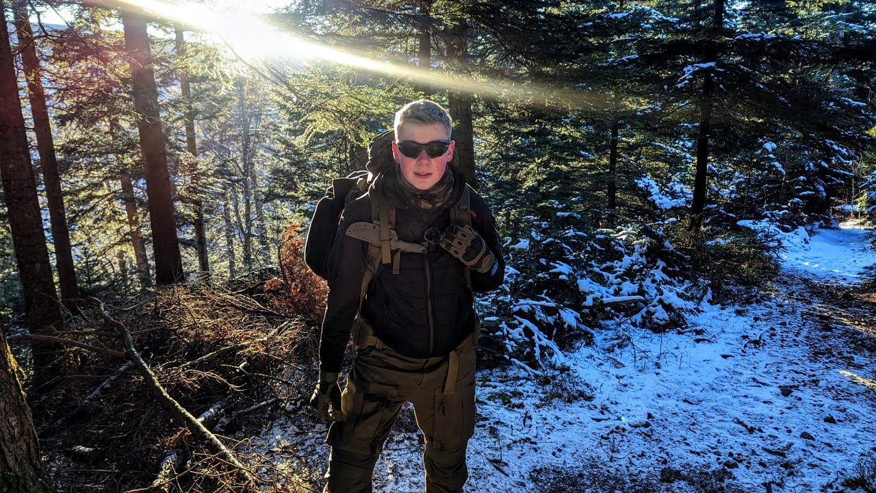 WINTER-BIWAK im verschneiten Schwarzwald