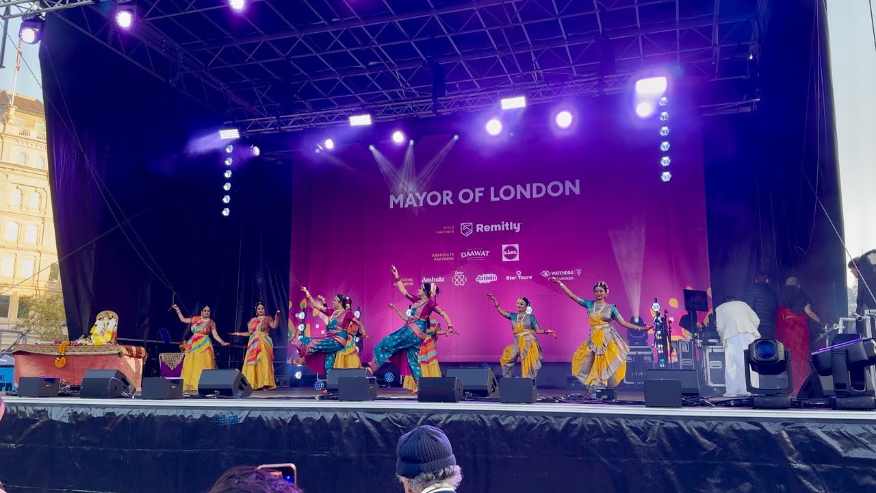 Creative Crew dazzles Trafalgar Square Diwali 2025