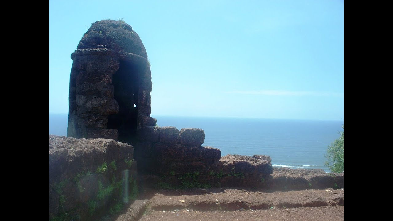 Chapora Fort or Dil Chahta Hai Fort - Goa Tourism Video