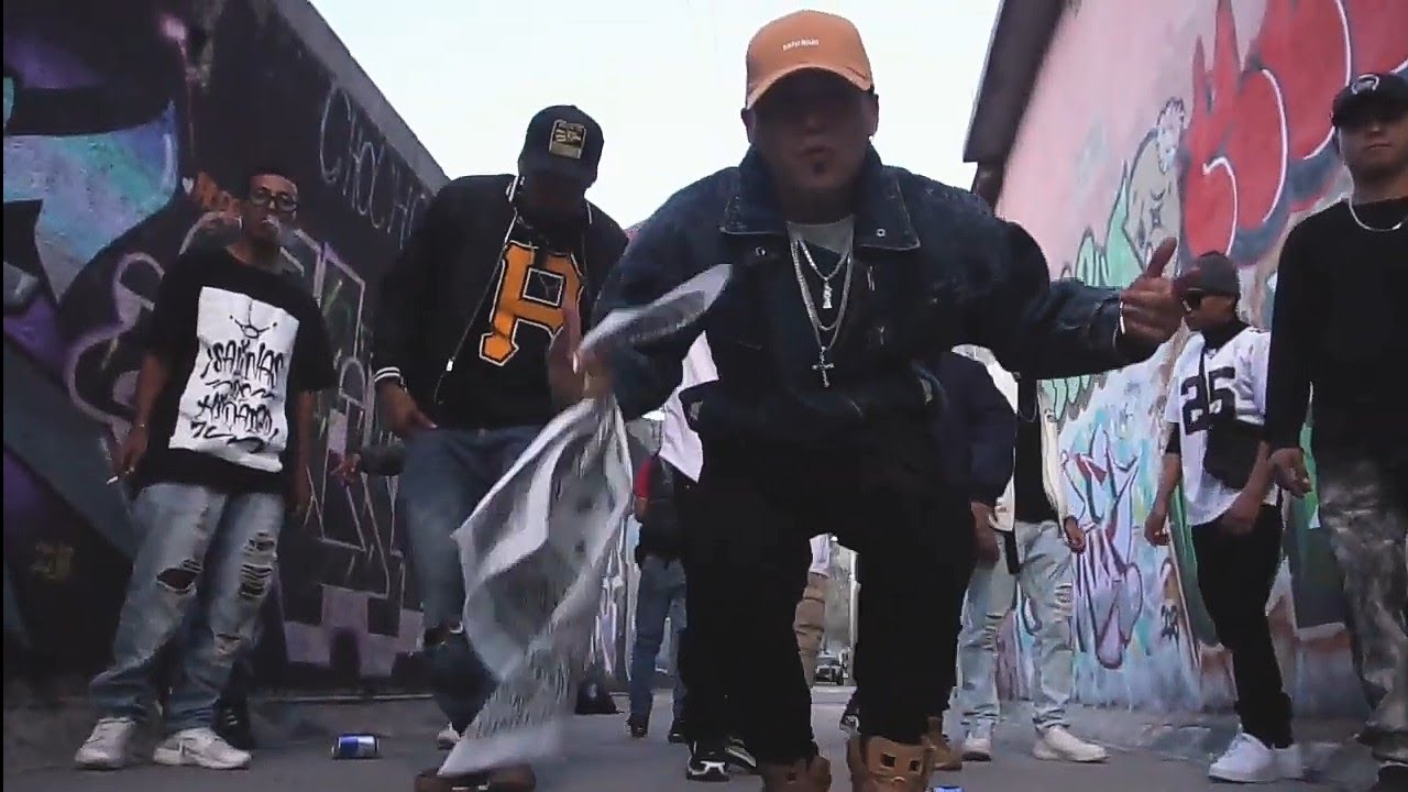Kalako Parga ft Chikis Ra - CUMBIA QUE RETUMBA (Video Oficial)
