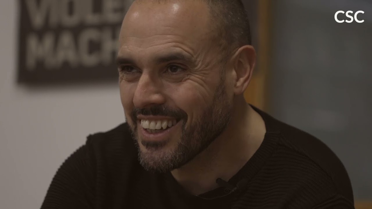 #NarraciónOral: Celso Fernández Sanmartín na libraría Pedreira (#CompostelaSomosCultura)