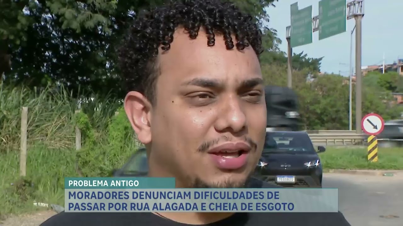 Moradores denunciam rua alagada com esgoto em Vespasiano, na Grande BH
