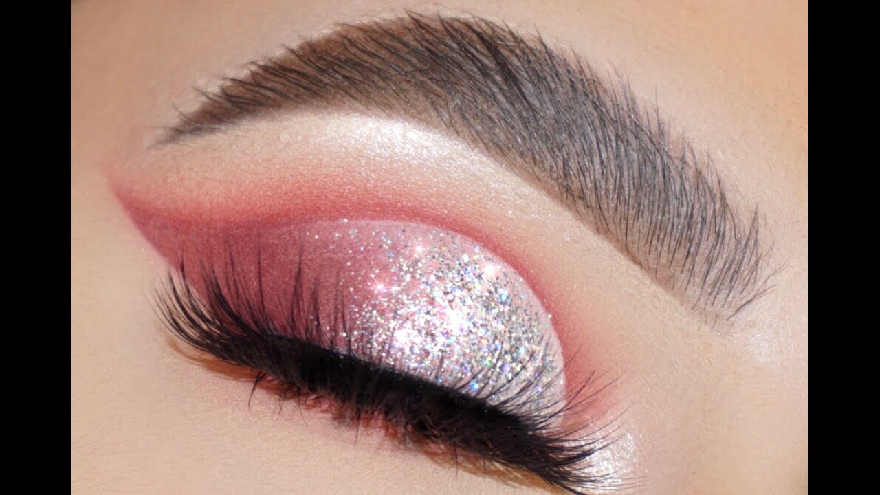 SILVER GLITTER  EYE MAKEUP TUTORIAL
