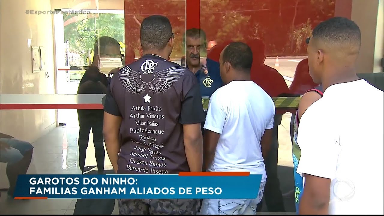 Familiares dos garotos do Ninho são impedidos de entrar em CT para homenagem