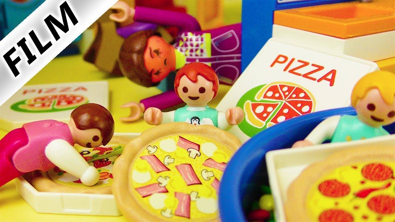 Playmobil Film deutsch EMMA BESTELLT PIZZA IN KITA - Ist sie Pizza süchtig? Kinderfilm Familie Vogel