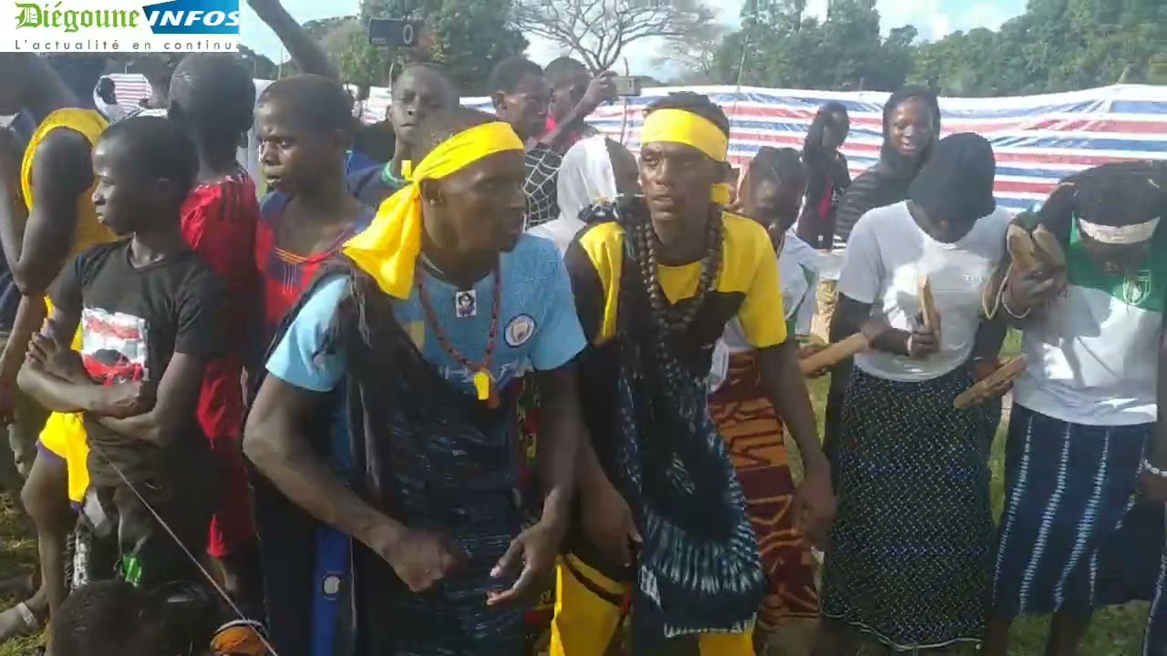 Phases ZONE13 : Les supporters de Asc MLOMP/BLOUF