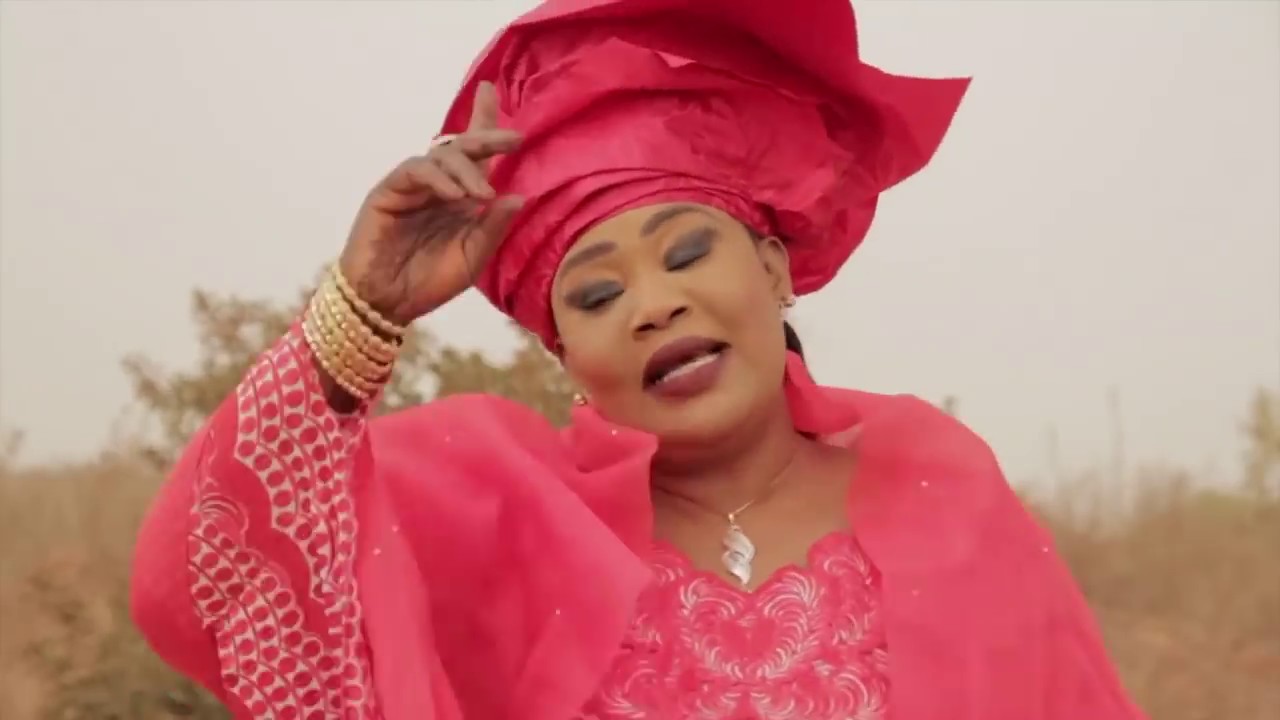 Fatou Gueweul Kara-Santati Mame Diarra Prokhane