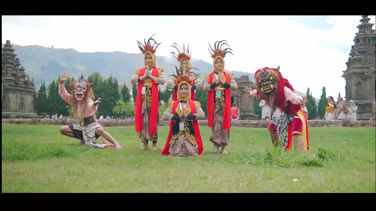 TARI WONDERLAND INDONESIA - SMK MA'ARIF NU 1 SUMPIUH - BANYUMAS