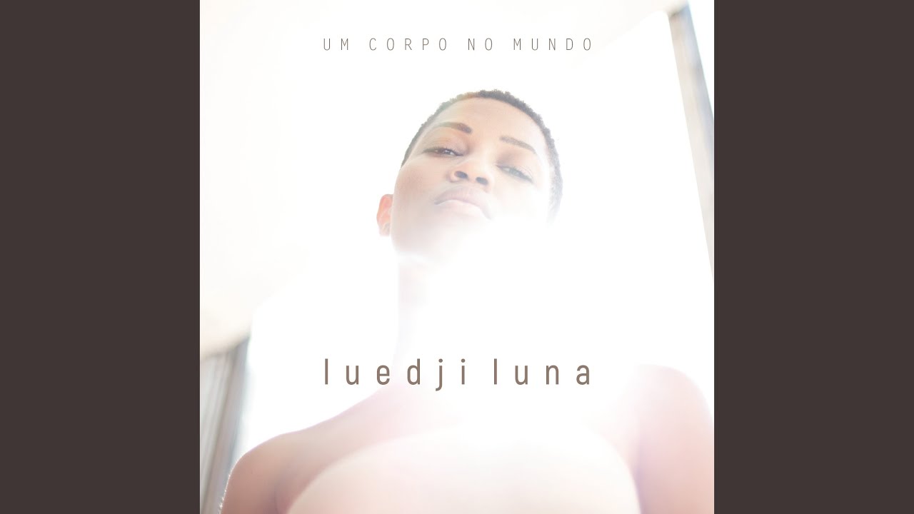 Um Corpo no Mundo