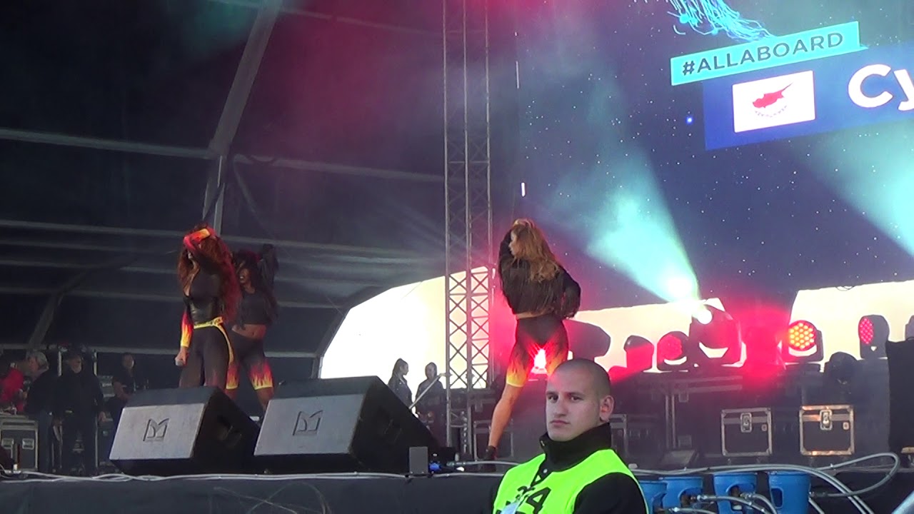 ESCKAZ in Lisbon: Eleni Foureira - Mono Gia Sena (at Eurovillage)