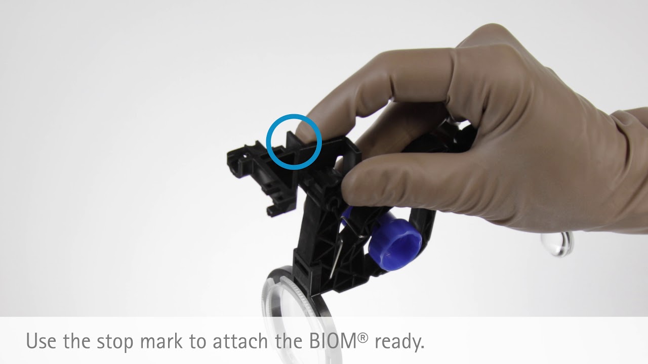 OCULUS BIOM&reg; ready (Tutorial 2/4, English: Mount onto the microscope)