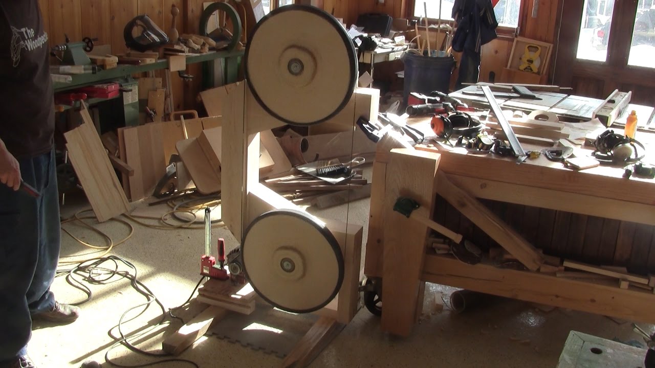 The Woodpecker Ep 137  -  Wooden Bandsaw part 3