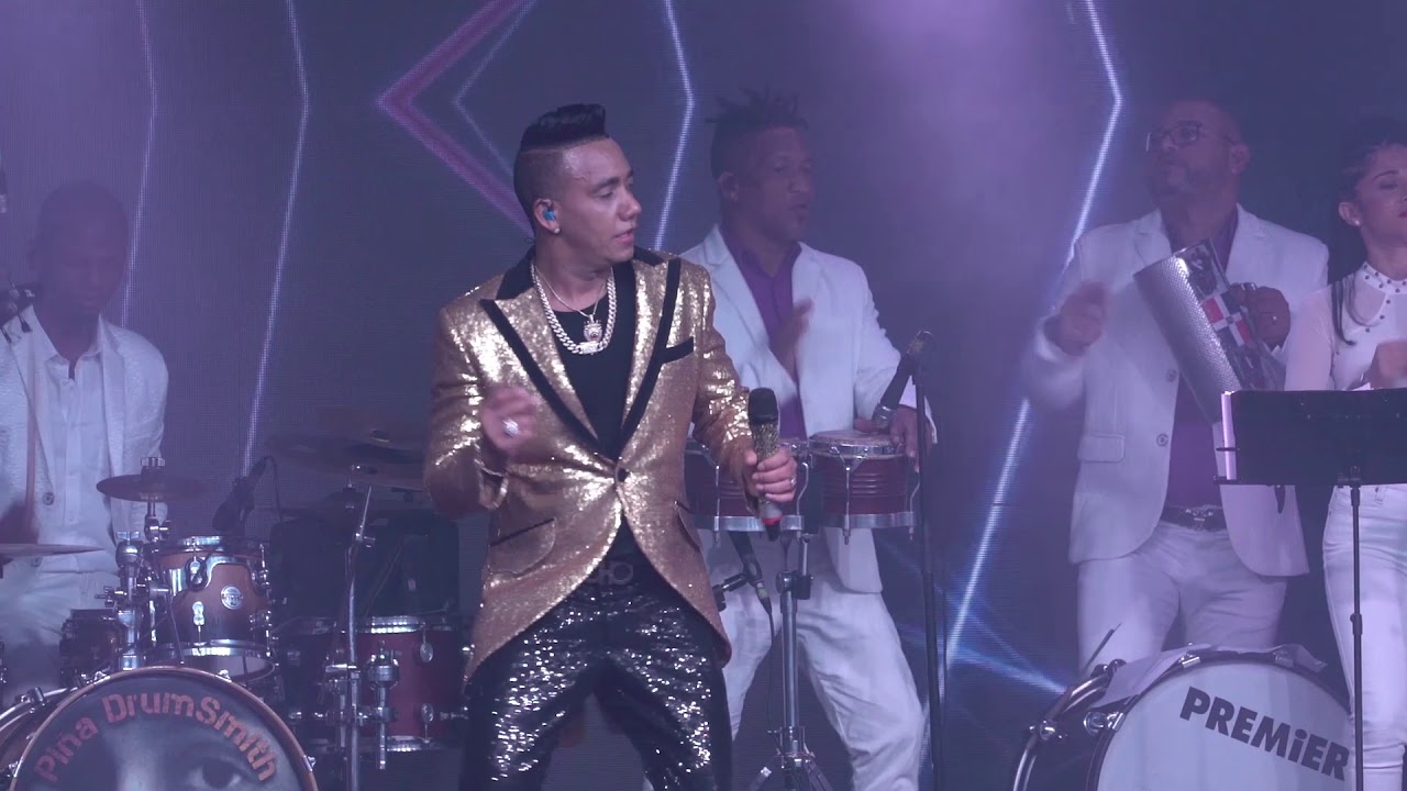 Elvis Martínez - Tu secreto (Live) Hard Rock Live