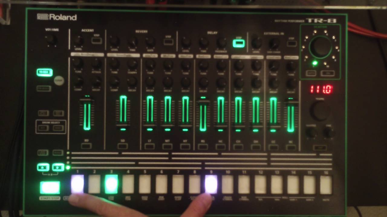 Roland TR 8 Tutorial Sound Design
