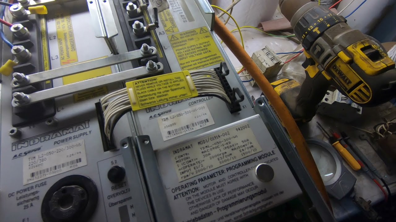 Indramat TDM 1.2 Servo Drive, conectar y probar