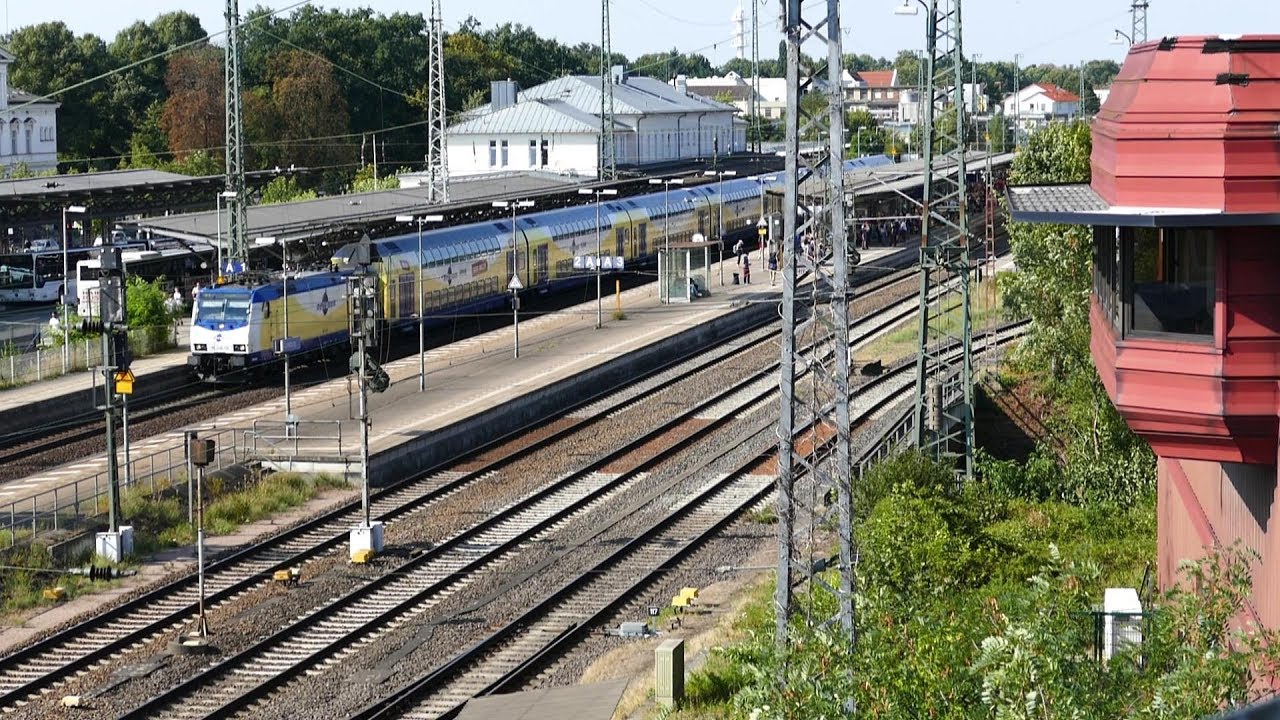 Der Lüneburger Bahnhof..................