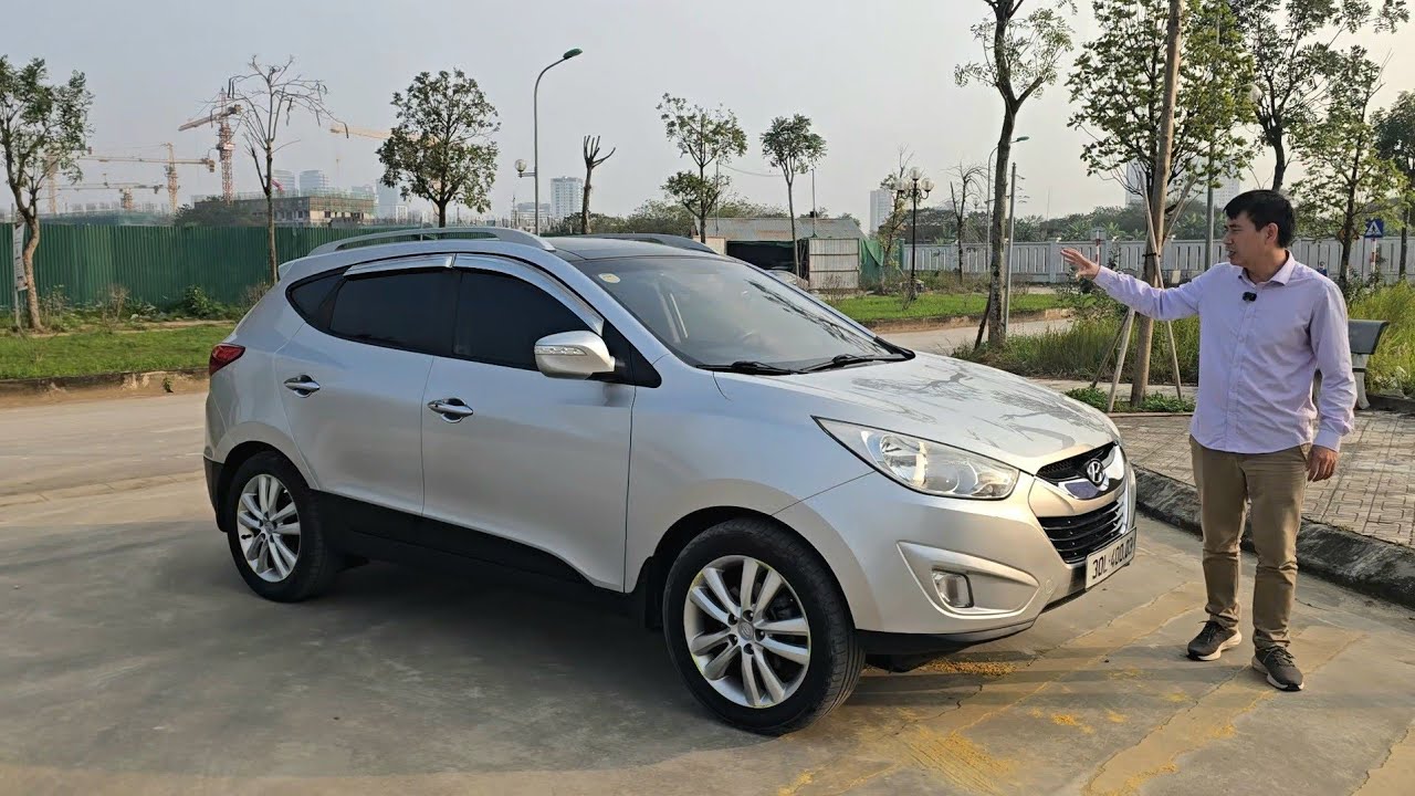 Hyundai Tucson 4WD nhập Hàn, options miên man | Quang Tuấn Auto