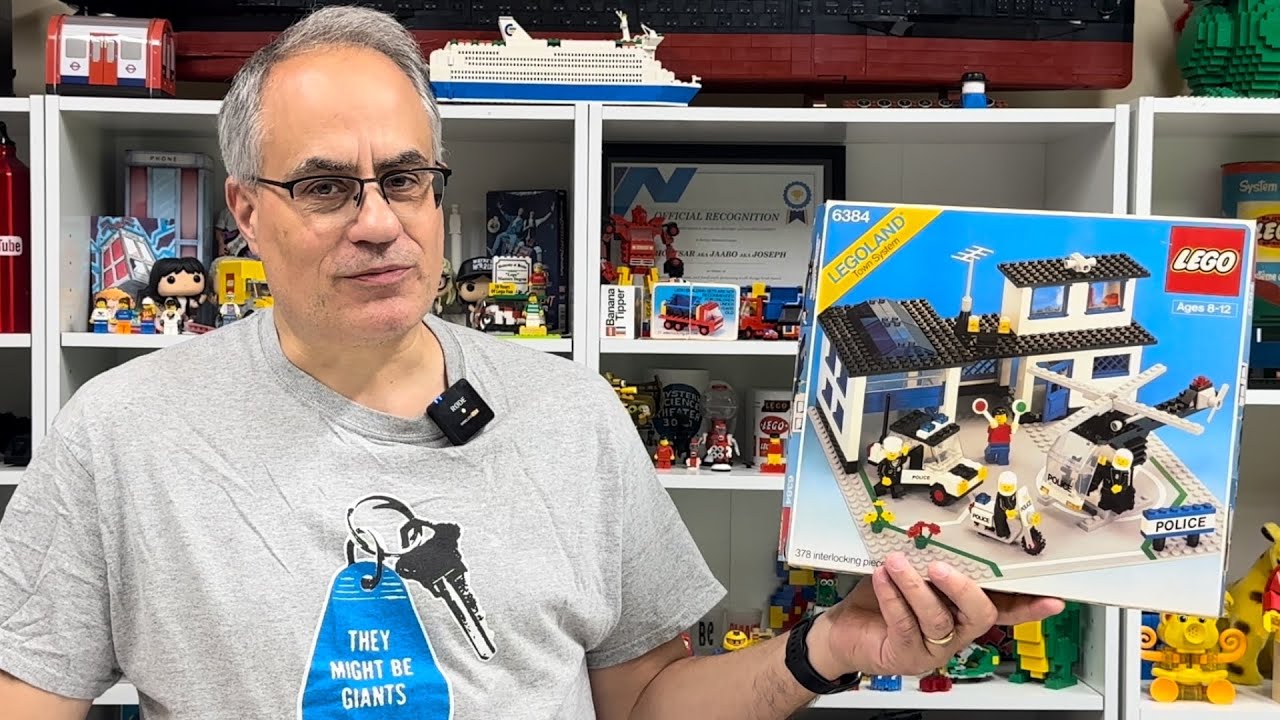 Vintage LEGO Town Set 6384 Police Station from 1983 - I love it!