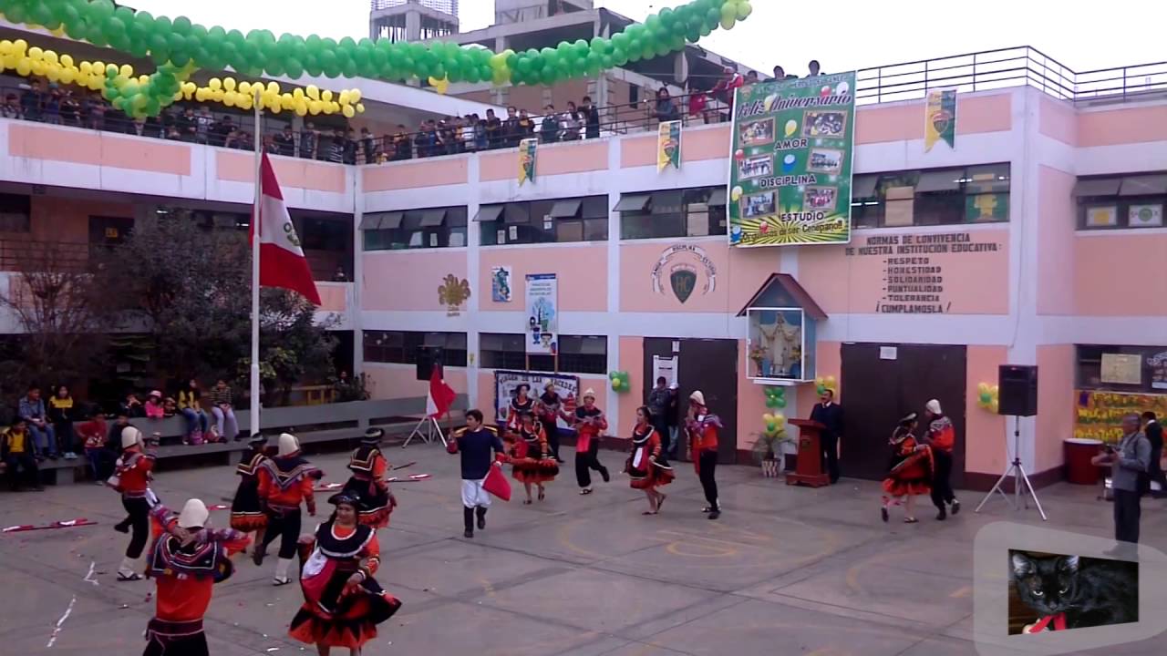 Carnaval del Lircay o danza bandera peruana