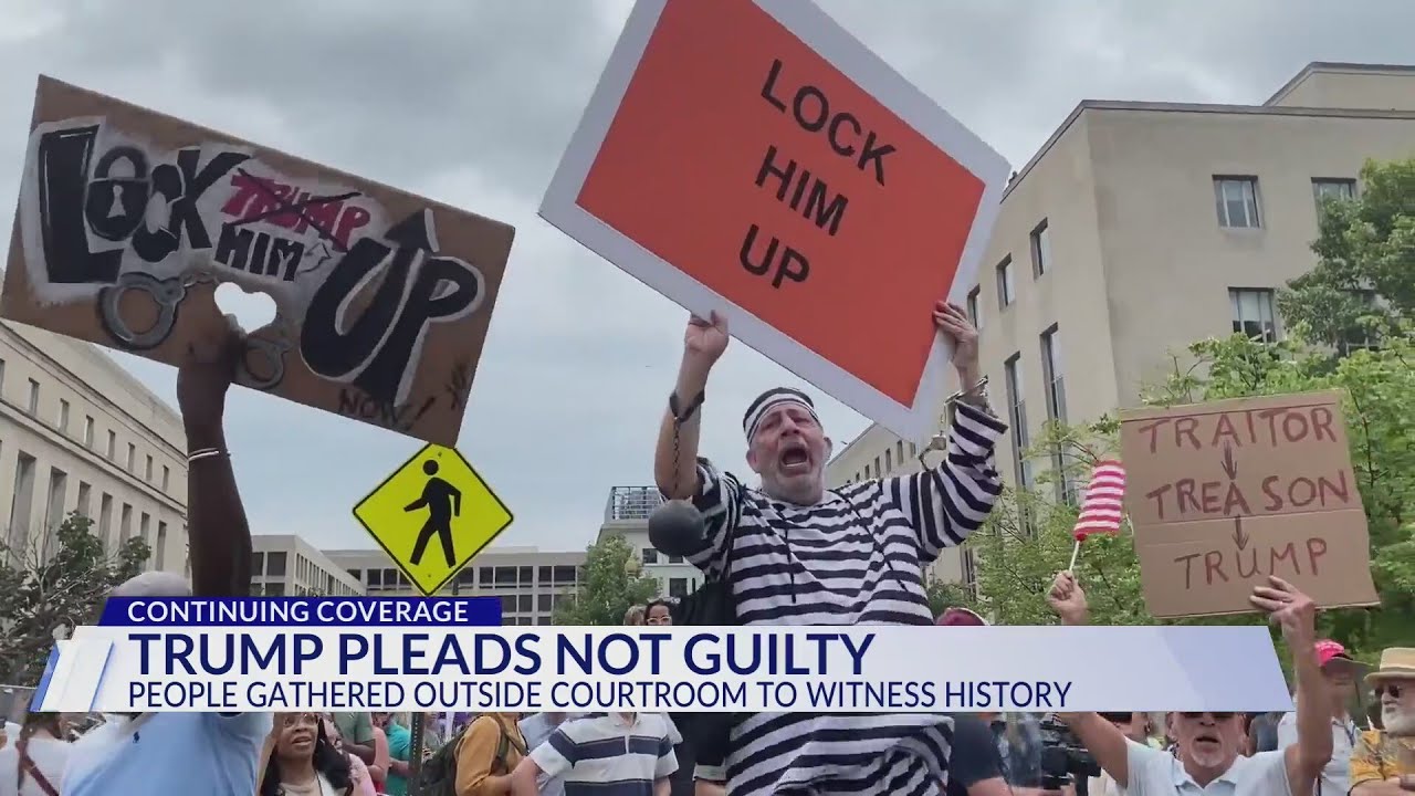 'Historic' Trump court appearance draws crowds to DC