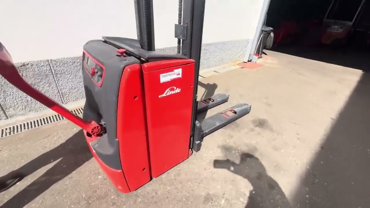 LINDE L14 AP Electric Pallet Truck