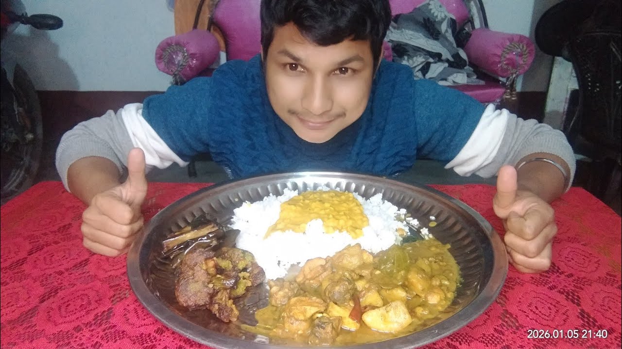 😋গৰম গৰম মাংস তৰকাৰী বেঙেনা ভাজি কবি#angshubhai#viral#food#video