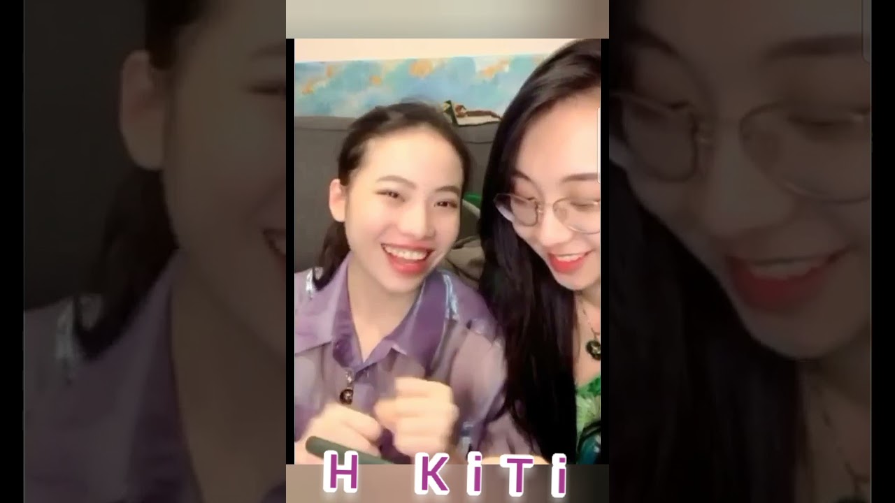 Kiss moment 10 #cacabella