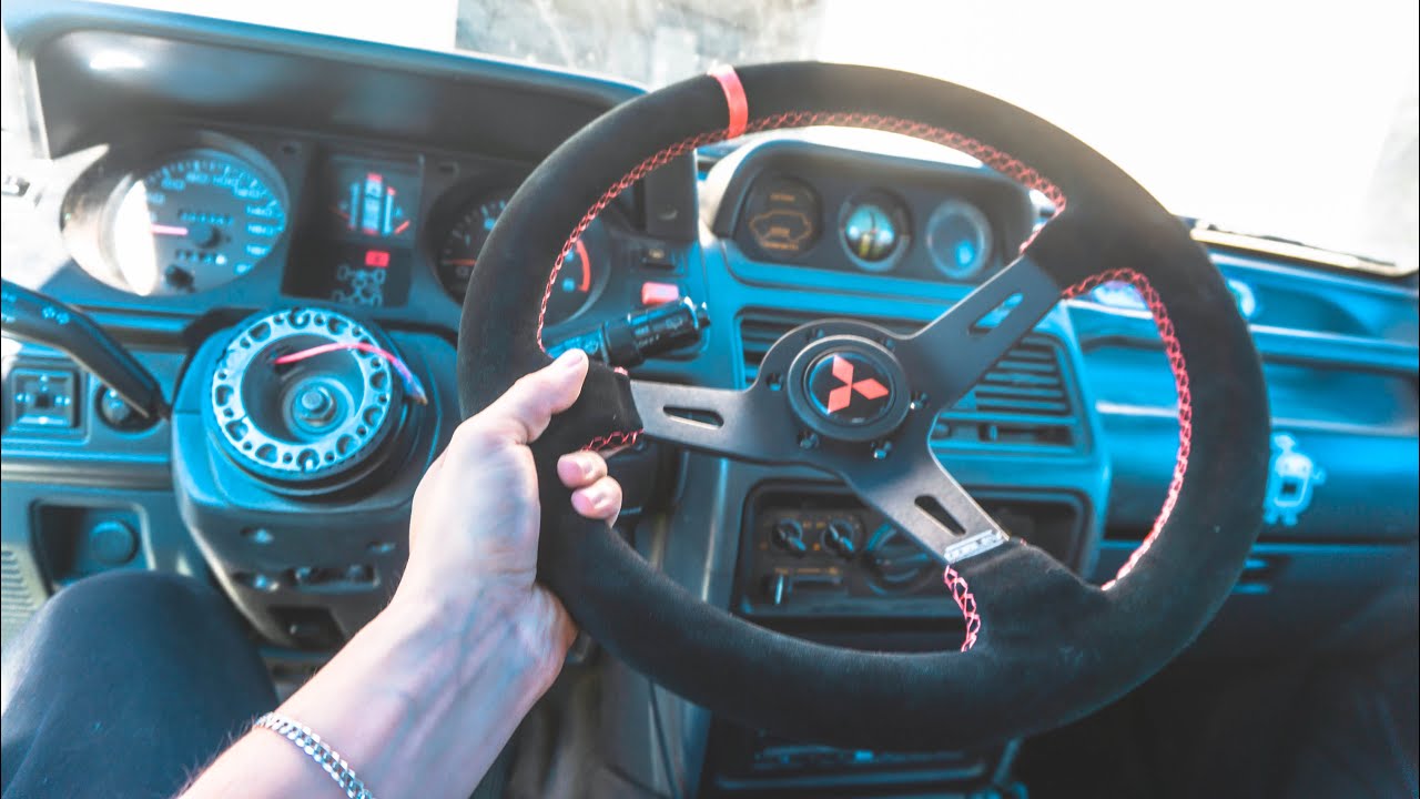 ¿ES LEGAL ESTE VOLANTE?  - INSTALAR VOLANTE DESPLAZADO EN TU COCHE