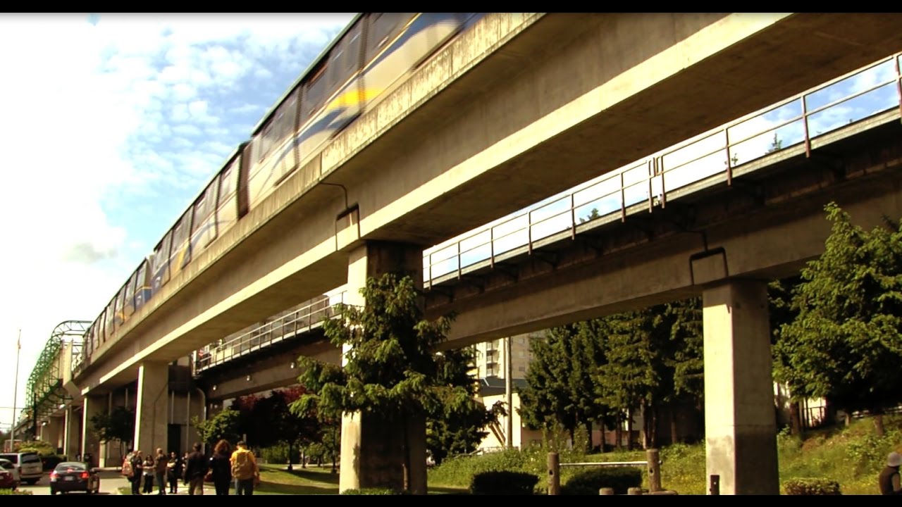 Stay safe on SkyTrain!