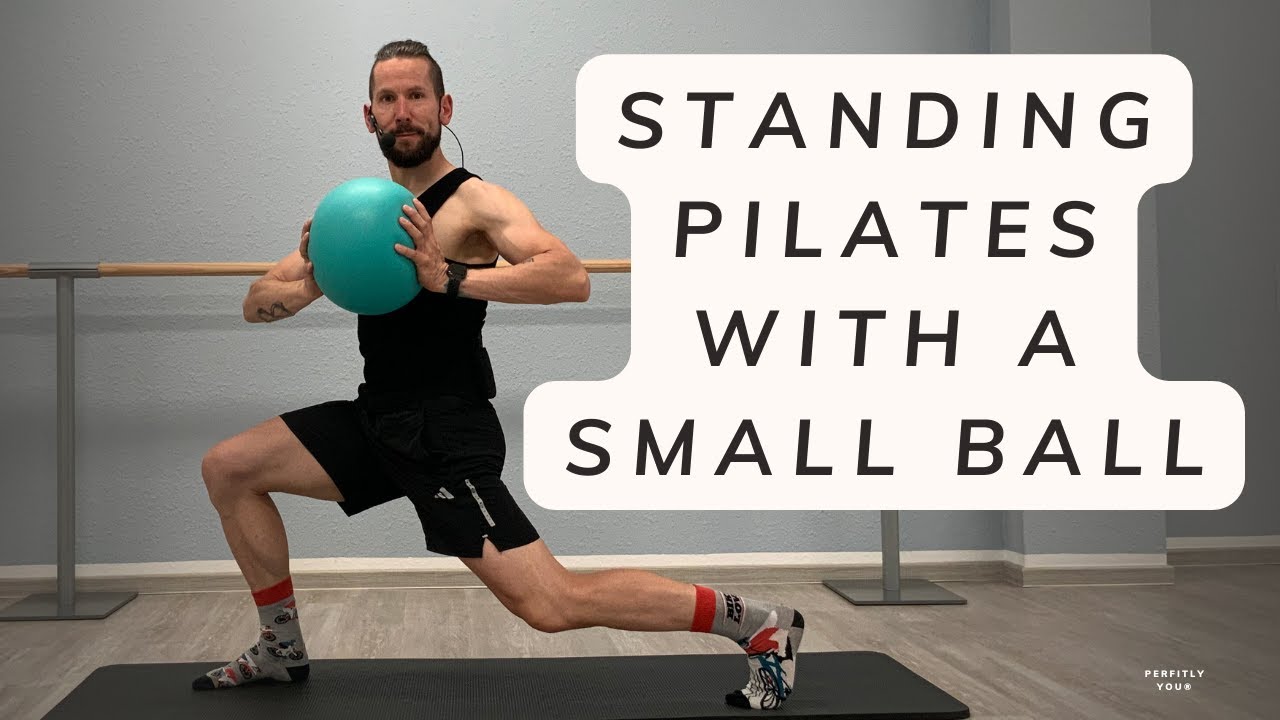 пилатес стоя с маленьким мячом