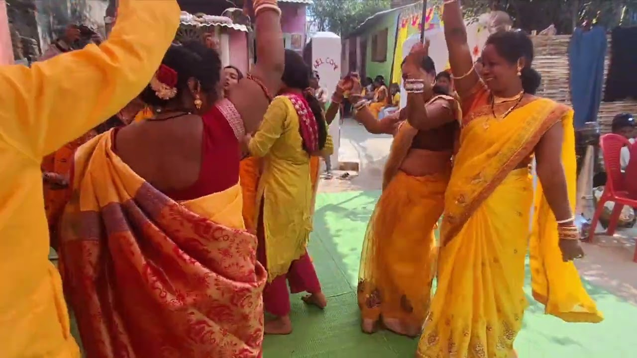 Bhawanipatna b b c pada  marriage dance 
