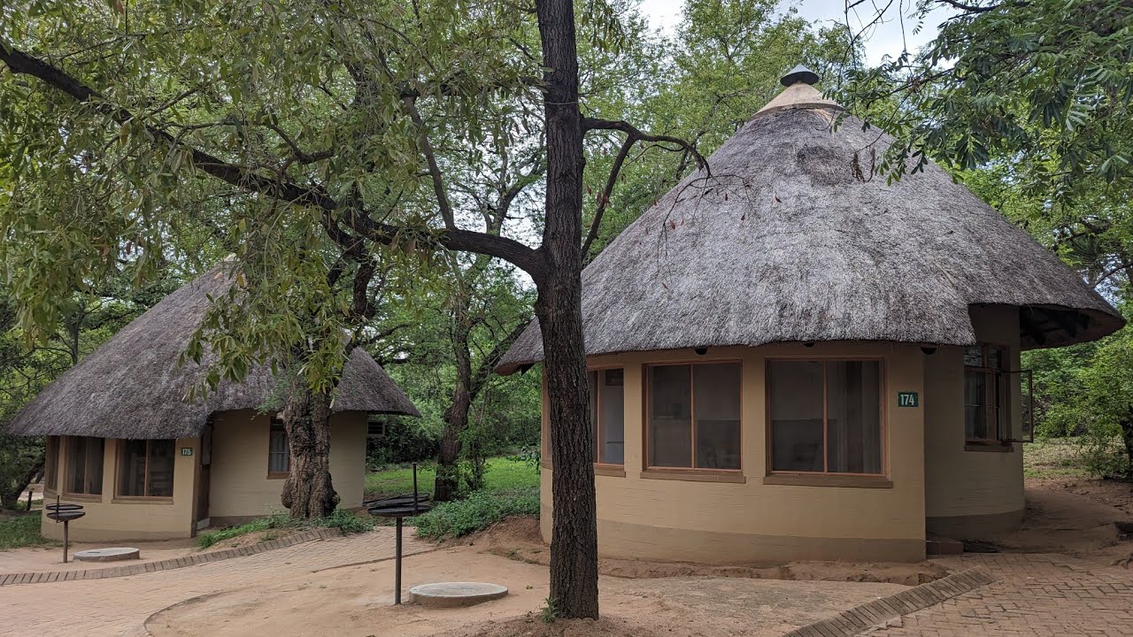 Inside the Bungalow Lodging at Kruger National Park (Skukuza) in South Africa 🇿🇦