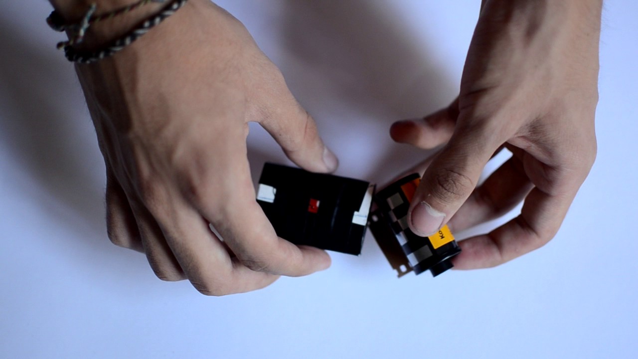 TUTORIAL: Como hacer una camara estenopeica con una caja de fosforo