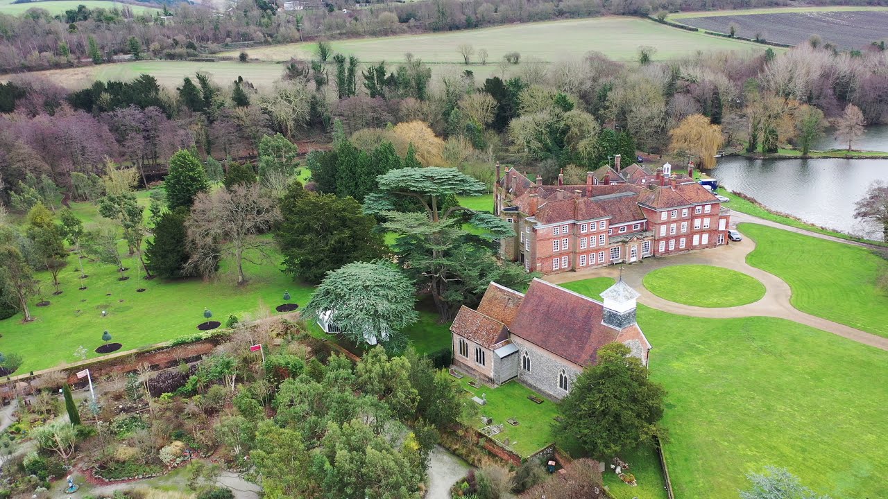 Lullingstone Castle