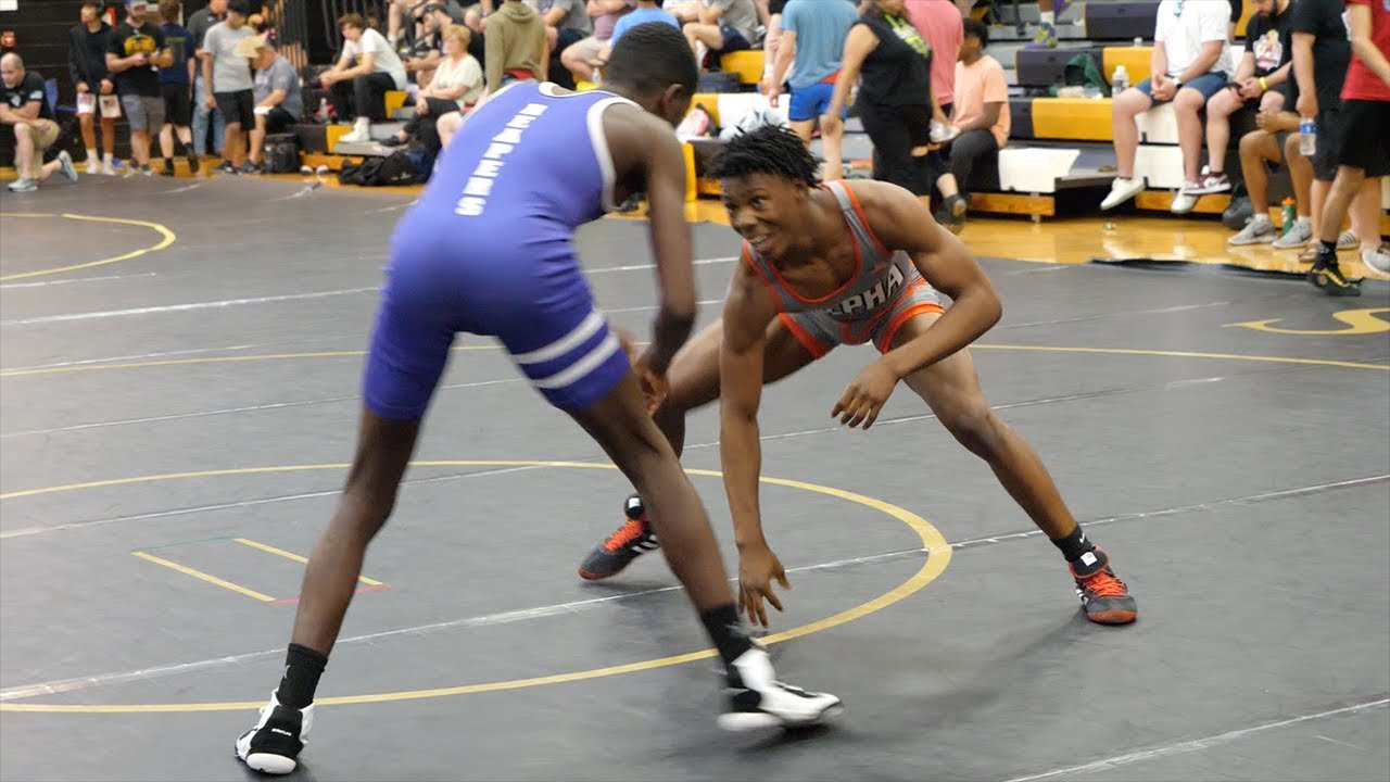 Ty'Quavion Smart of Alpha Wrestling Club [R] v. Antione Gilford of Team 1006 Wrestling [B] (145)
