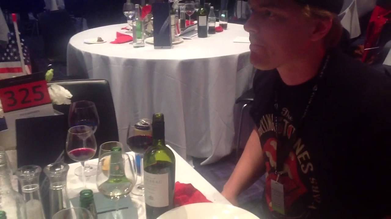 Incomplete pass in Bobby Moore Club at Wembley Stadion.