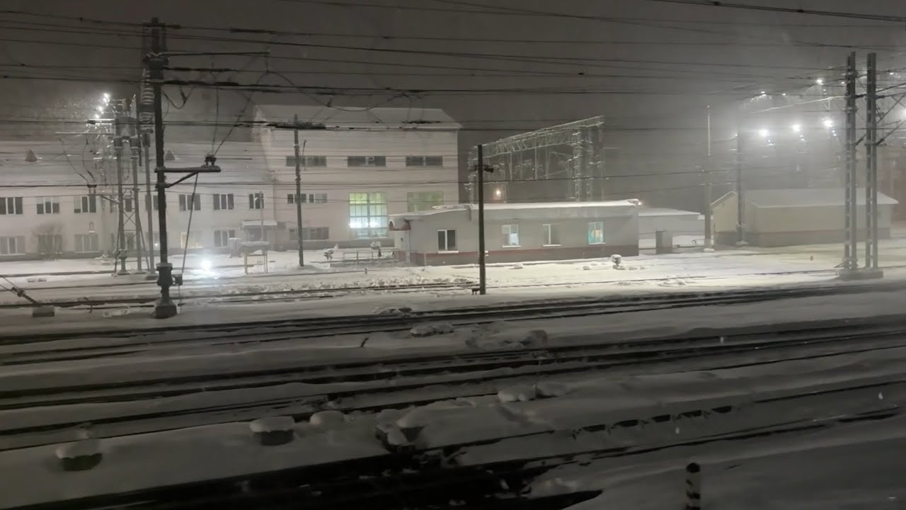 Прибытие на станцию Бологое, на поезде 016А, "Арктика", сообщением: Москва - Мурманск. 