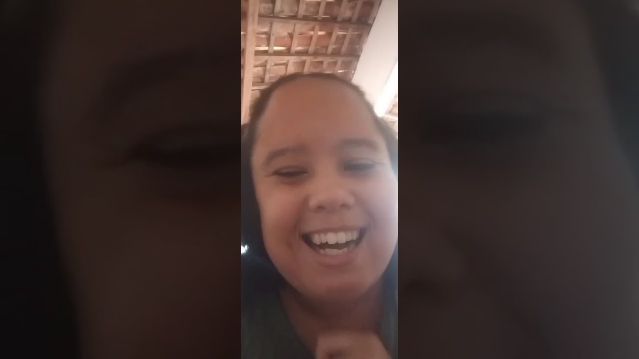Cantora🥰❣️ vitória✌️                                     Louvor se o mar 🏖️ não se Abrir✌️🔥🙏 