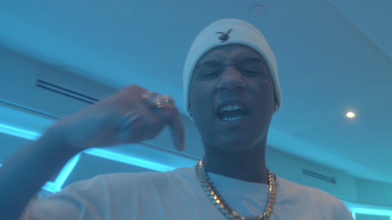 King Badboy x El Tito yk - Como le hago (Video Oficial)