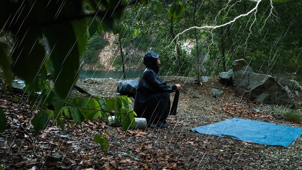 solo CAMPING in HEAVY RAIN with THUNDERSTORM &bull; In Johor Malaysia &bull; Hidden Gem &bull; Blue Lake
