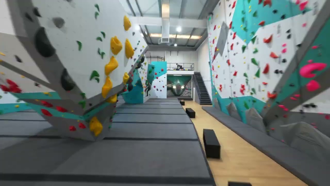 SPACEBLOCK M&aacute;laga Climbing Center