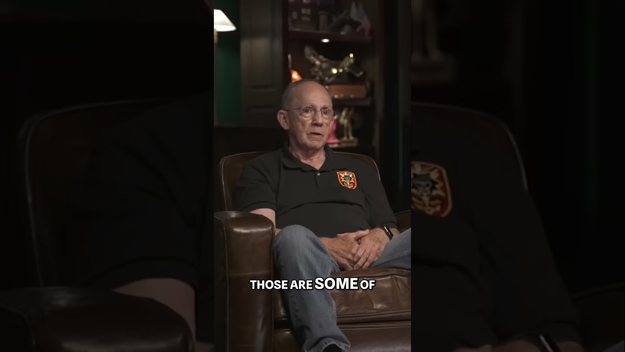 Silent Kill &mdash; Expert #Knife Combat Techniques Used by #specialforces  in #vietnam #shawnryanshow