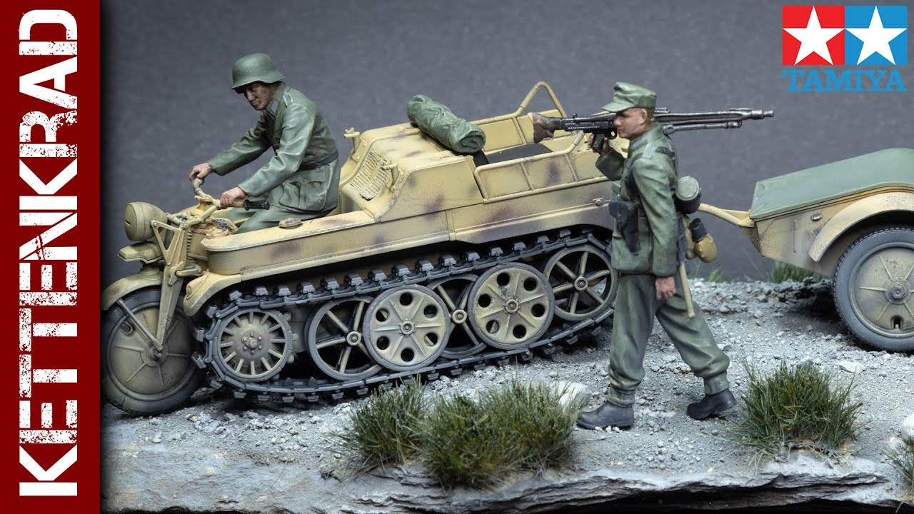 Sd. Kfz 2 Kettenkrad diorama (Tamiya 1/35 scale model)