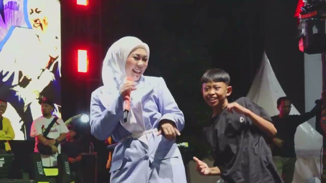 Selfi Yamma - Gara - Gara Sebotol | Live Concert In Soppeng