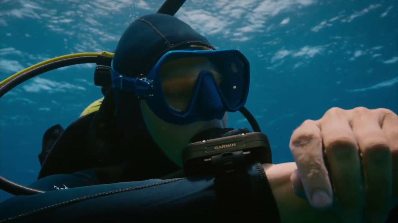 Garmin | Descent X30 dive computer | Mike's Dive Store | London