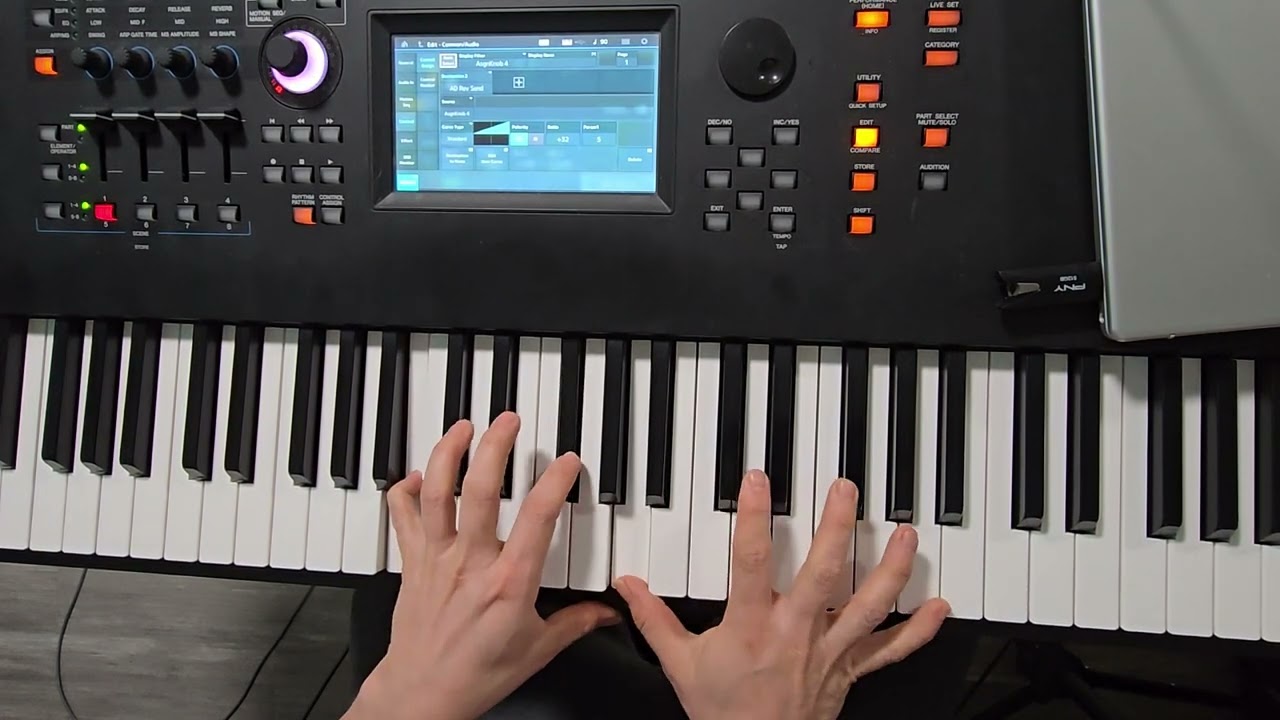 como acompañar con el piano en una Oracion.