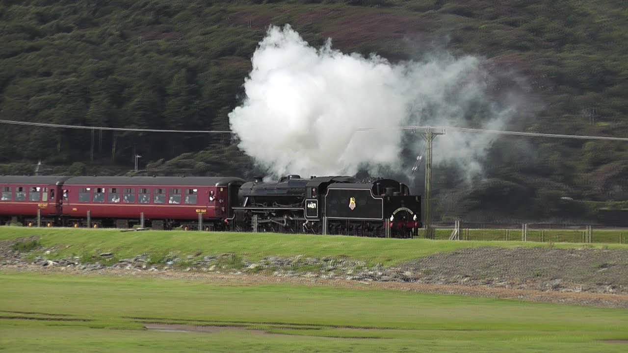 Black 5 44871 on The Cambrian Coast Express - Barmouth Bridge - 23/08/10